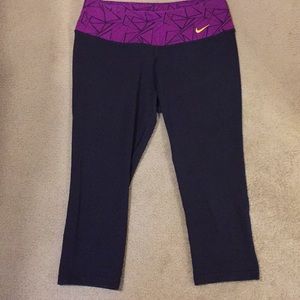 Nike Pants - Nike capris tights size medium Nike Pants - Nike capris tights size medium